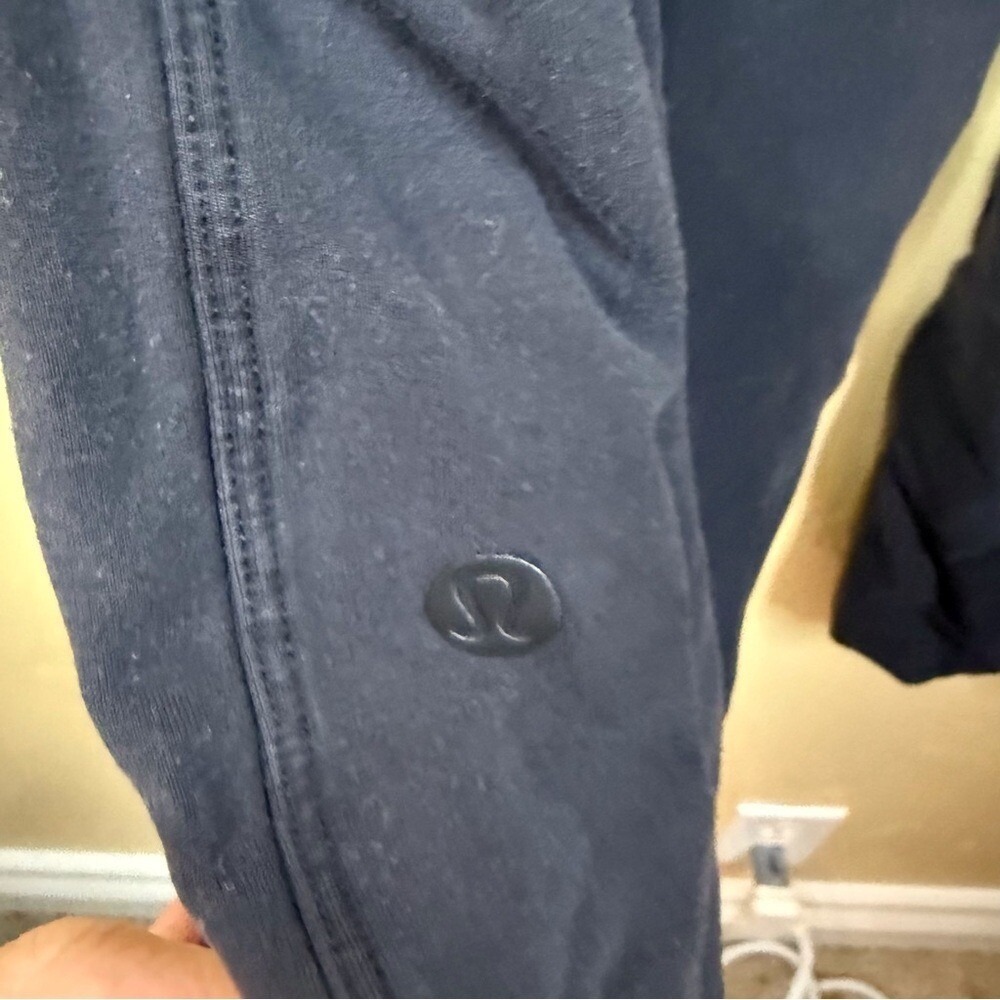 Lululemon RARE‎ Take It Easy High Waisted Black Leggings Size 2 Active Wide Leg - Picture 9 of 10